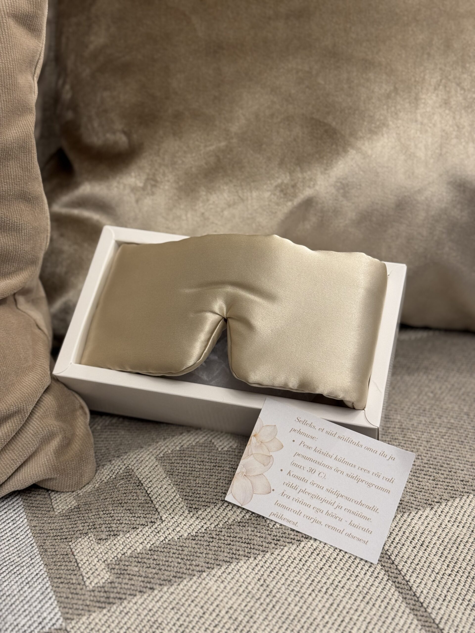 Siidist unemask - beež - Image 2